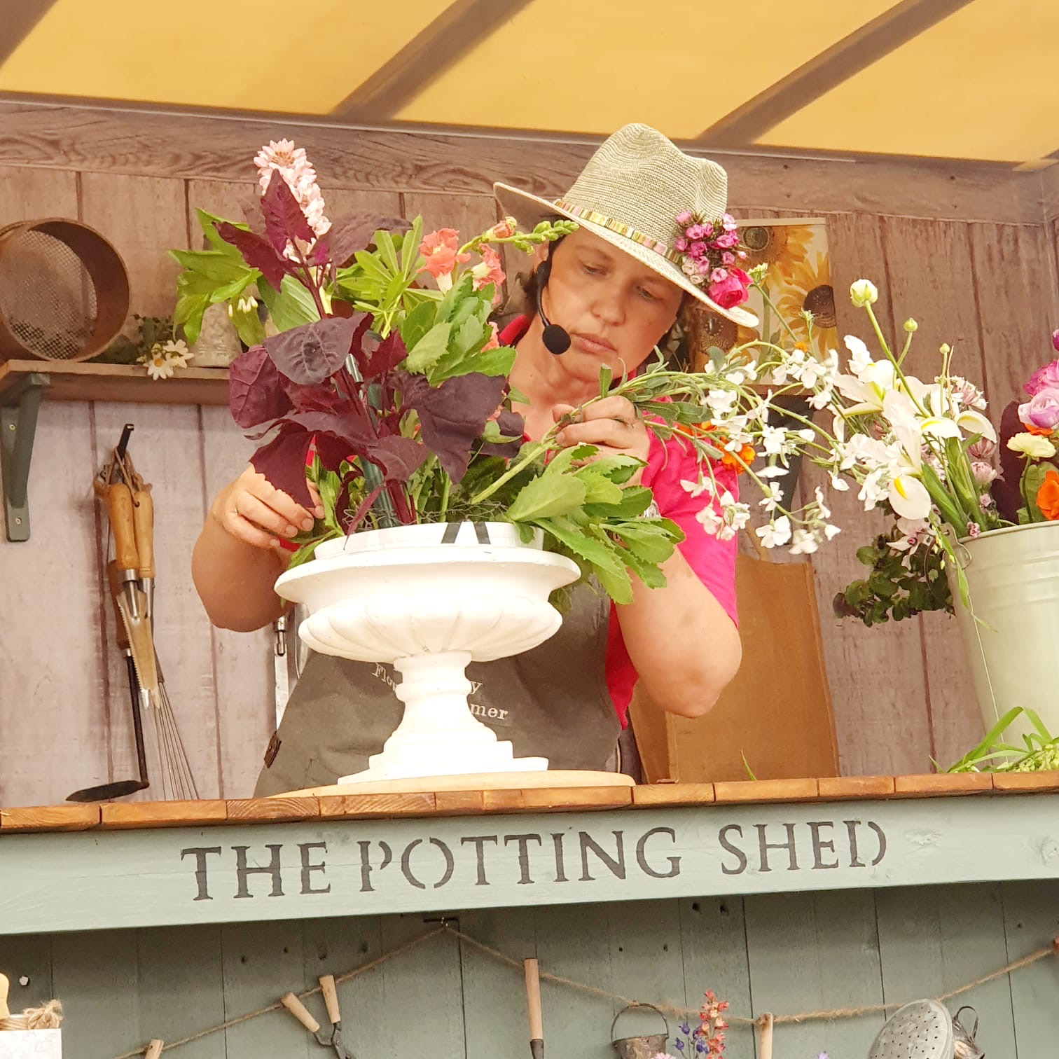Sustainable flower arranging with Rozanne Delamore